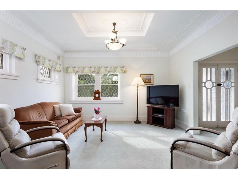 44 Parklands Avenue, Lane Cove NSW 2066