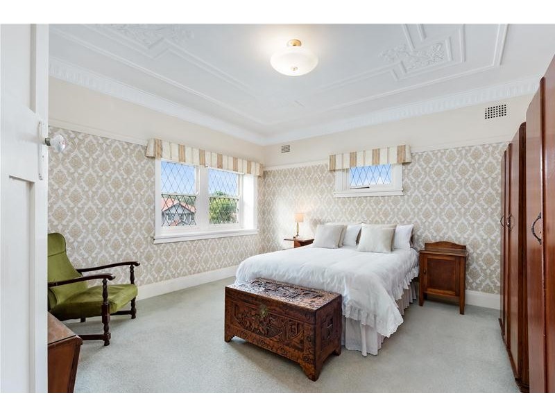 44 Parklands Avenue, Lane Cove NSW 2066