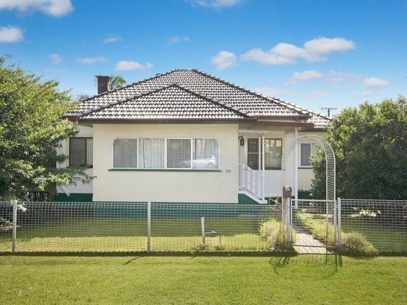64 Avondale Avenue, East Lismore NSW 2480