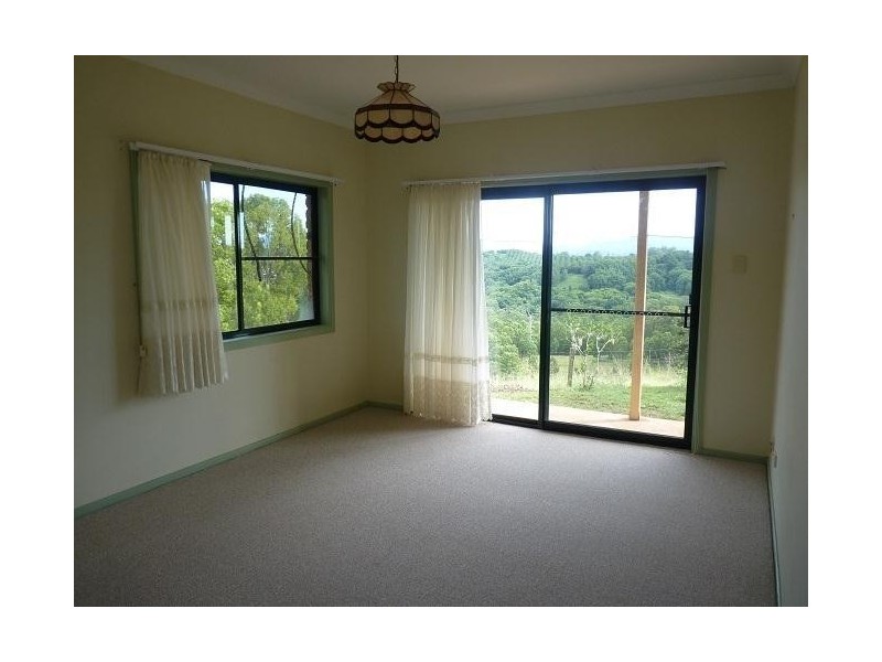 65 Funnell Drive, Modanville NSW 2480