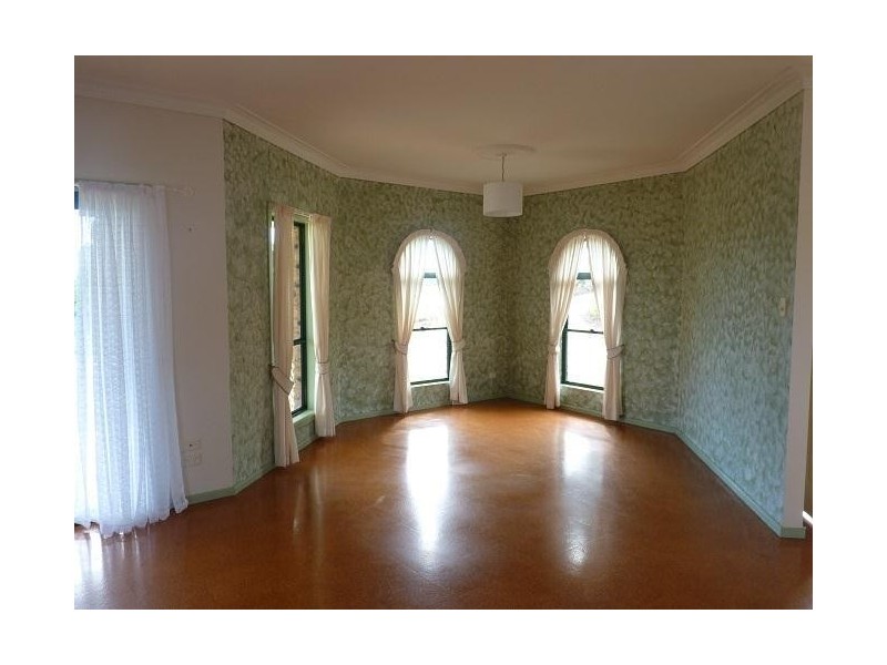 65 Funnell Drive, Modanville NSW 2480