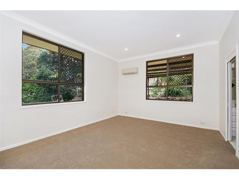 2 Pamela Drive, Chilcotts Grass NSW 2480