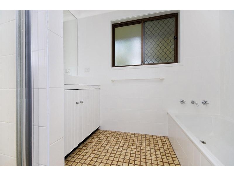 2 Pamela Drive, Chilcotts Grass NSW 2480