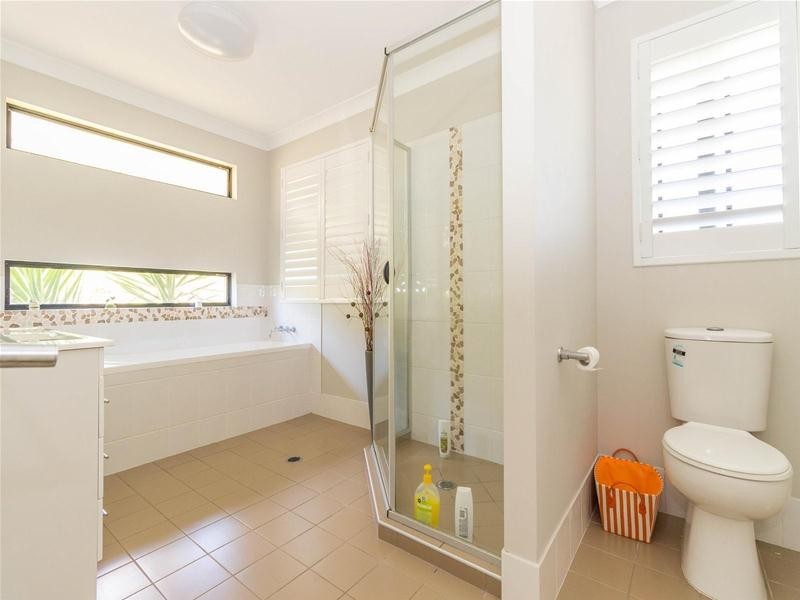 60 Pennefather Close, Yorklea NSW 2470