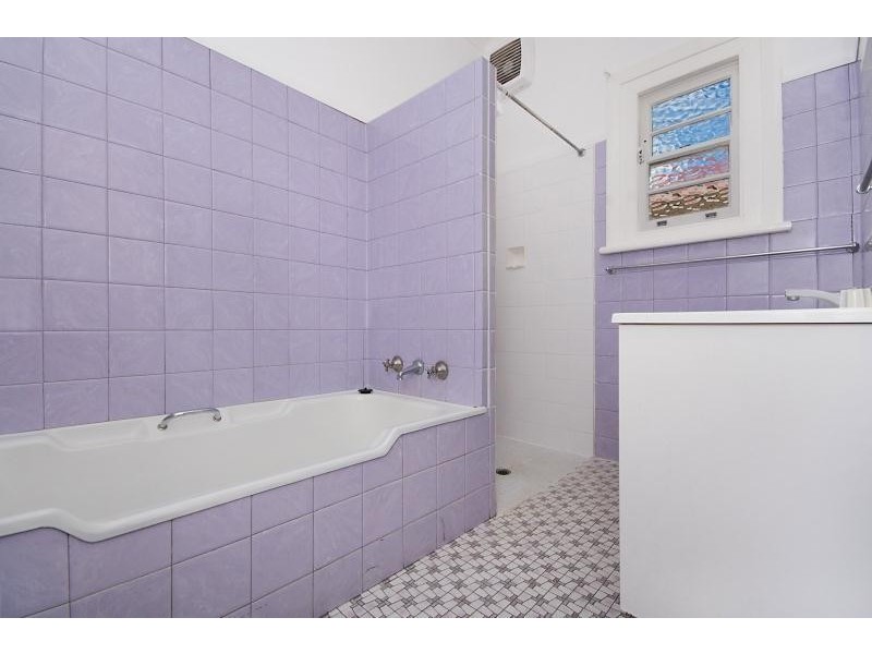 90 Oakley Avenue, East Lismore NSW 2480