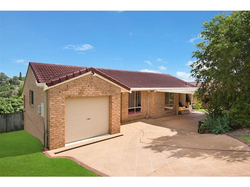 32 Trinity Drive (off Mountain View Dr), Goonellabah NSW 2480