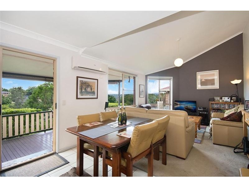 32 Trinity Drive (off Mountain View Dr), Goonellabah NSW 2480