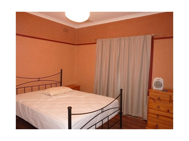 11 Oakeshott Street, Lismore Heights NSW 2480