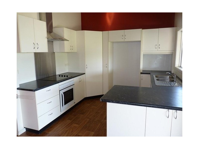 33 McKenzie Street, Lismore NSW 2480