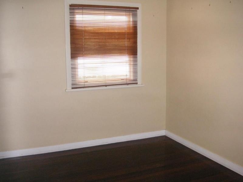 90 Oakley Avenue, East Lismore NSW 2480