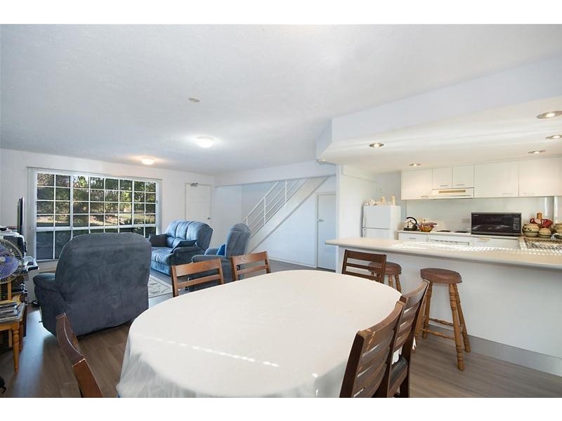 2/2 Taylor Avenue, Goonellabah NSW 2480