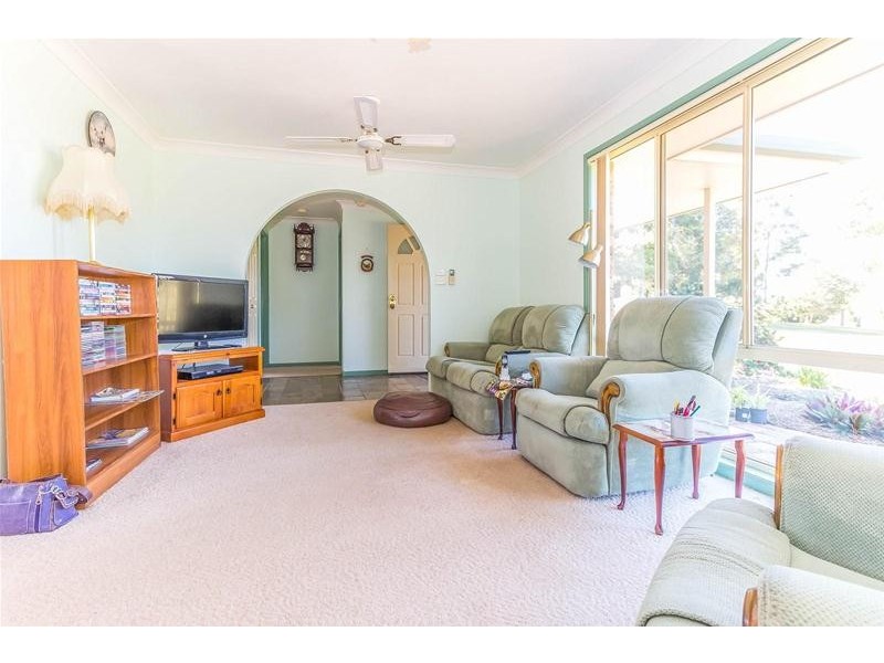 3 Douglas Crescent, Fairy Hill NSW 2470