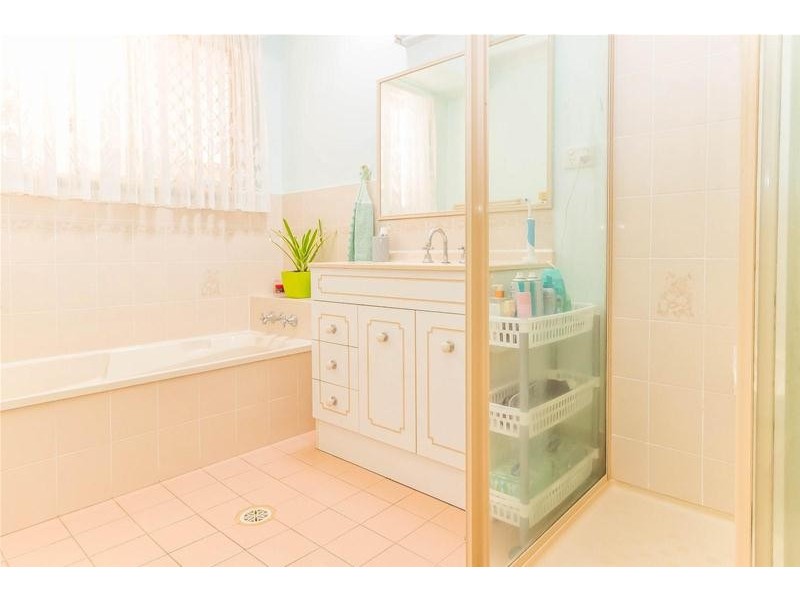 3 Douglas Crescent, Fairy Hill NSW 2470