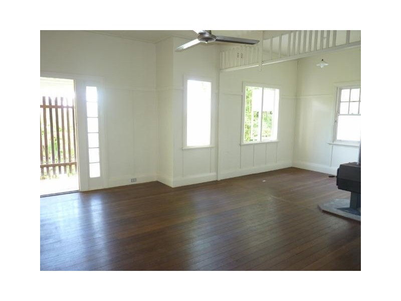 10 Bernstein Street, Lismore NSW 2480