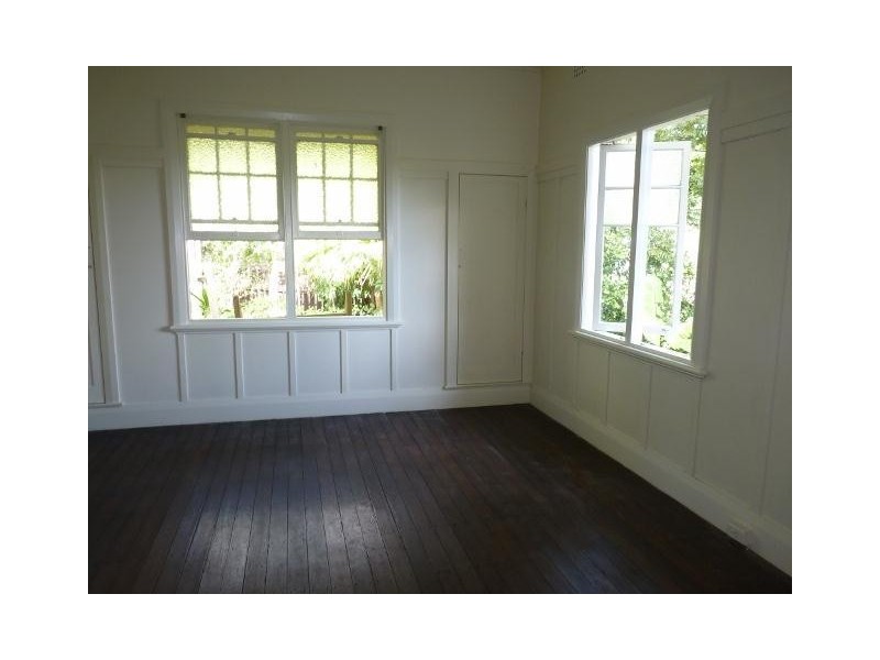 10 Bernstein Street, Lismore NSW 2480