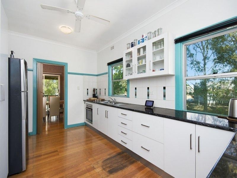 31 Barnes Avenue, South Lismore NSW 2480