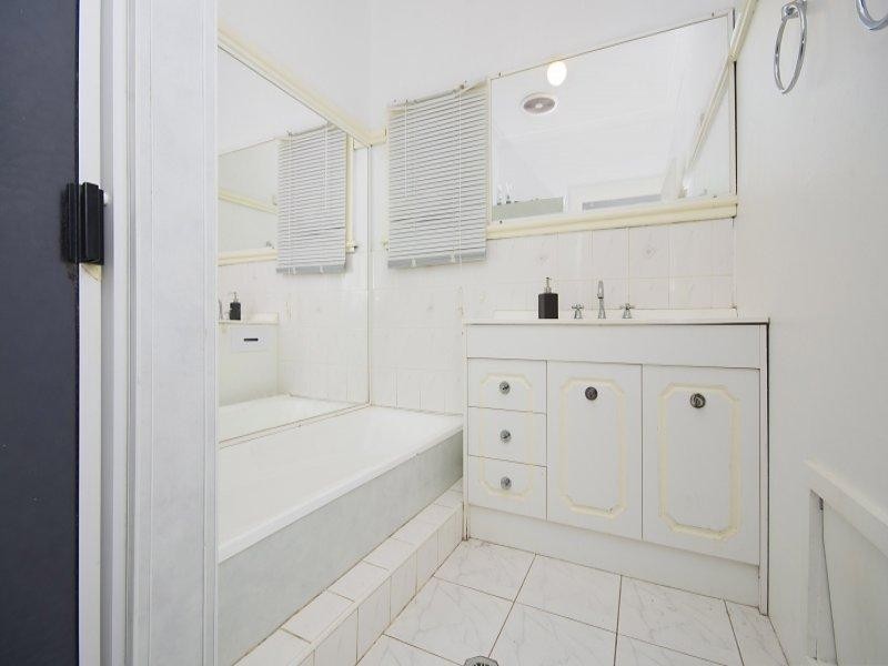 31 Barnes Avenue, South Lismore NSW 2480