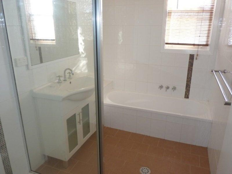 8 Cumbrae Avenue, Lismore Heights NSW 2480