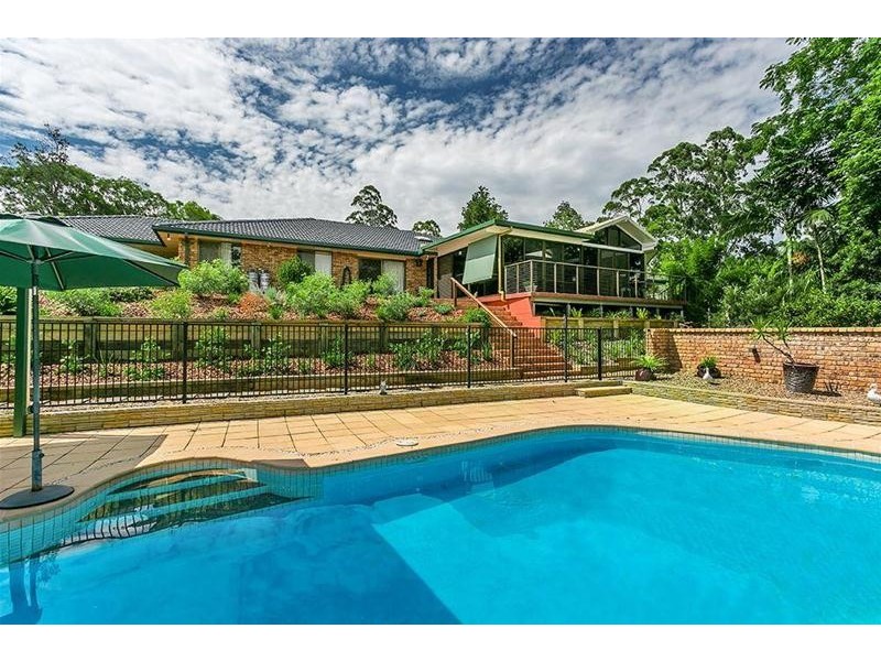 11 McIntosh Road, Chilcotts Grass NSW 2480