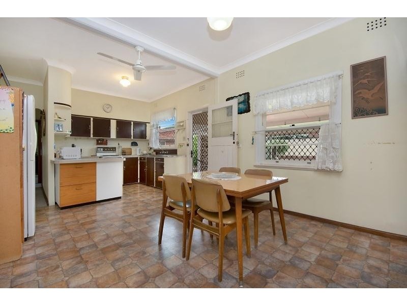 48 Oakley Avenue, East Lismore NSW 2480