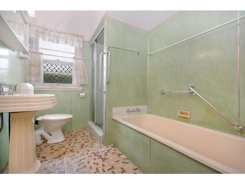 48 Oakley Avenue, East Lismore NSW 2480