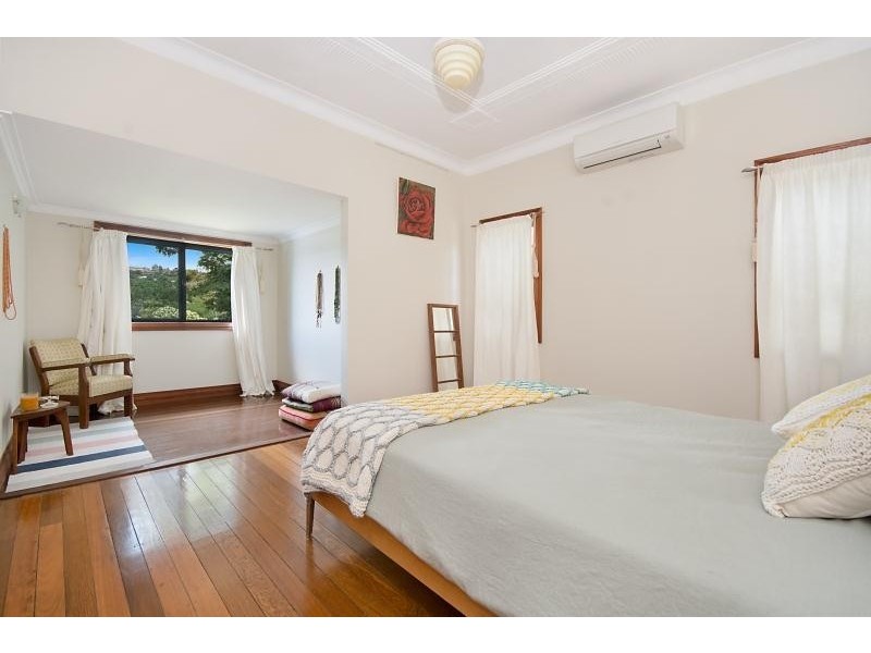 22 Oakley Avenue, East Lismore NSW 2480