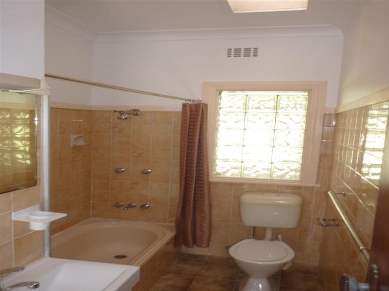 33 College Road., East Lismore NSW 2480