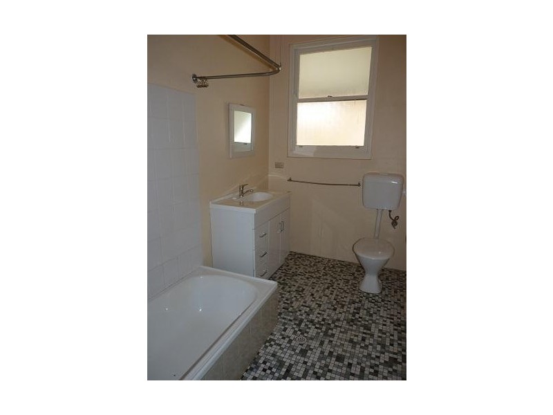 2/18 Leycester Street, Lismore NSW 2480