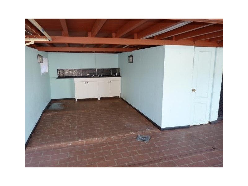 31 Barnes Avenue, South Lismore NSW 2480