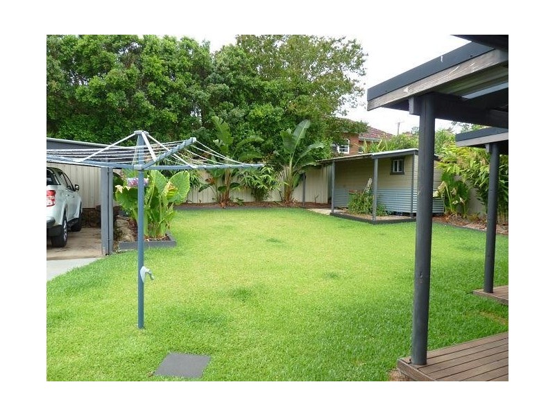 56 Oakley Avenue, East Lismore NSW 2480