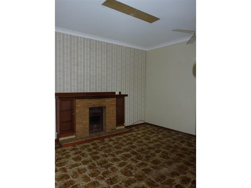 35 College Road, East Lismore NSW 2480