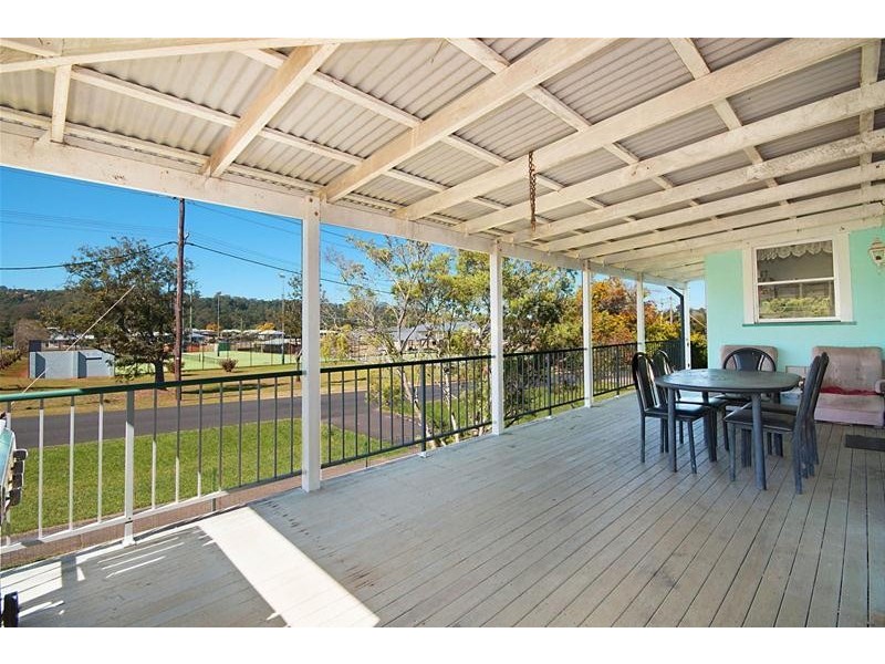 63 Oakley Avenue, East Lismore NSW 2480