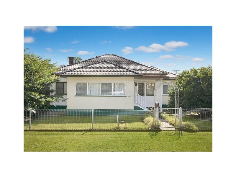 64 Avondale Avenue, East Lismore NSW 2480