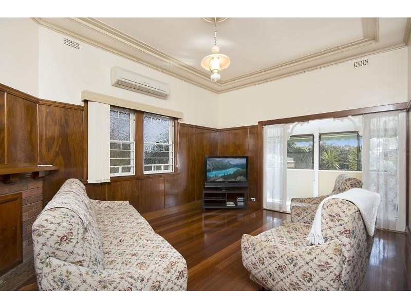 64 Avondale Avenue, East Lismore NSW 2480