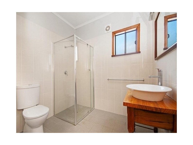 12 Robert Street, Lismore NSW 2480