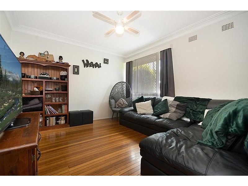 11 Bellevue Avenue, Lismore Heights NSW 2480