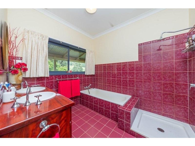 585  Mountain Top Road, Mountain Top NSW 2480