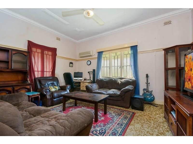 8 Daphne Street, Girards Hill NSW 2480