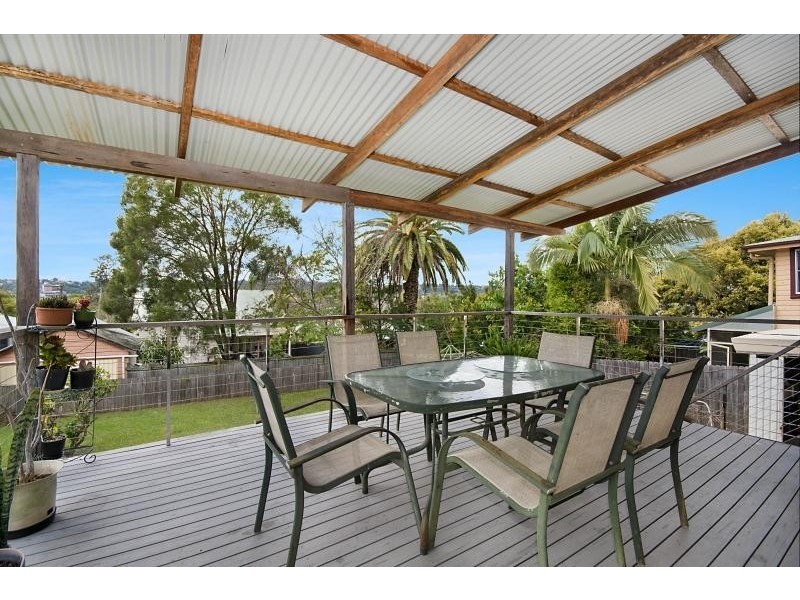 8 Daphne Street, Girards Hill NSW 2480