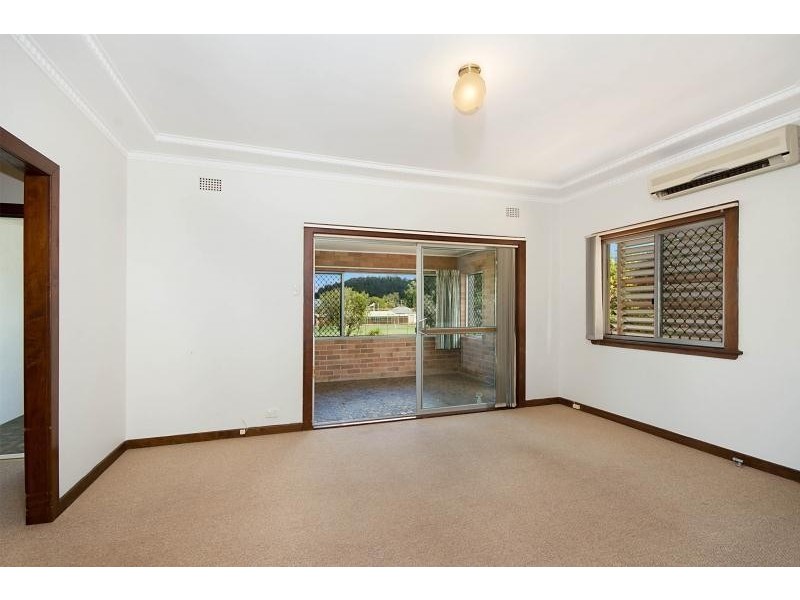 76 Oakley Avenue, East Lismore NSW 2480