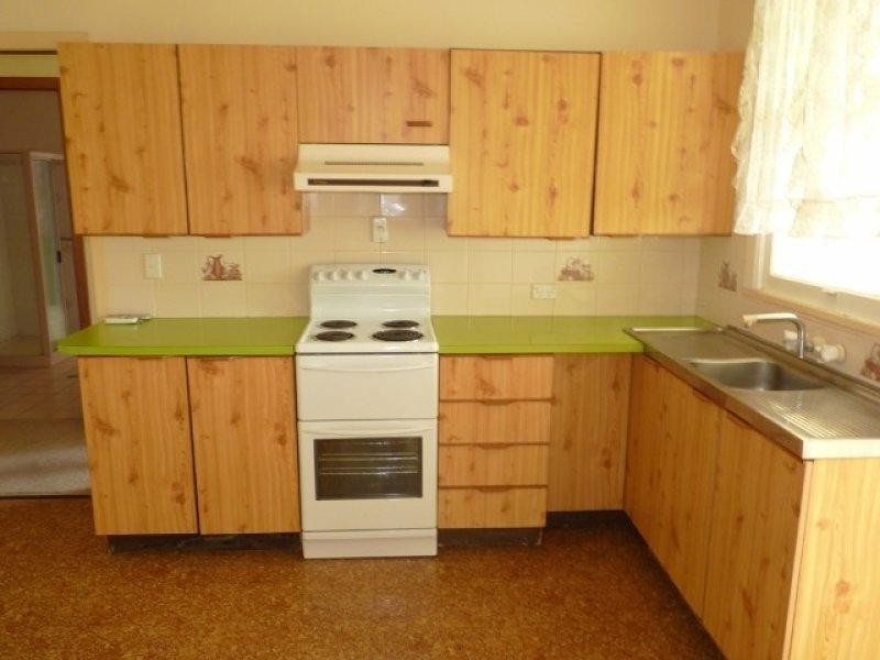 27 Clyde Street, Lismore NSW 2480