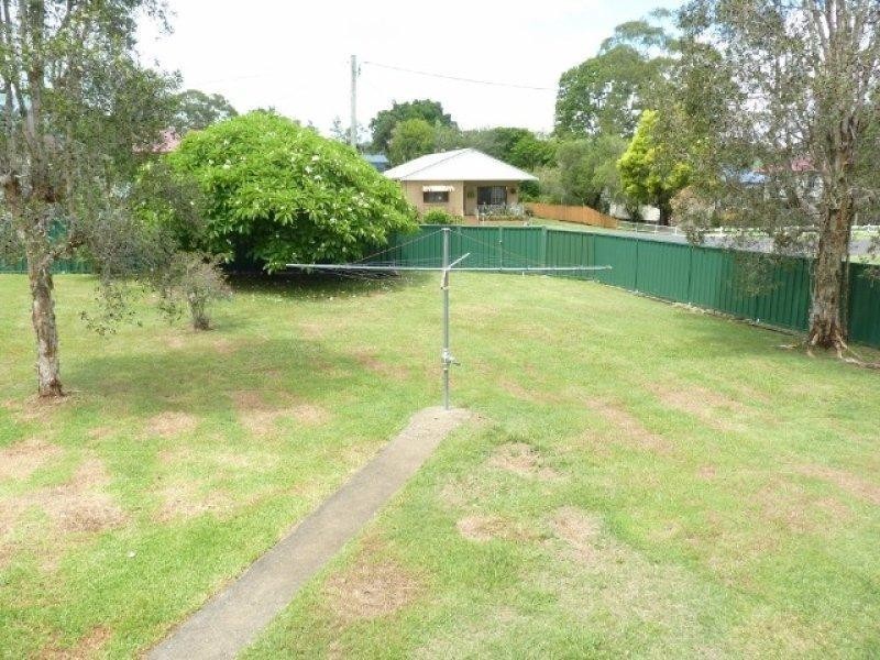 27 Clyde Street, Lismore NSW 2480