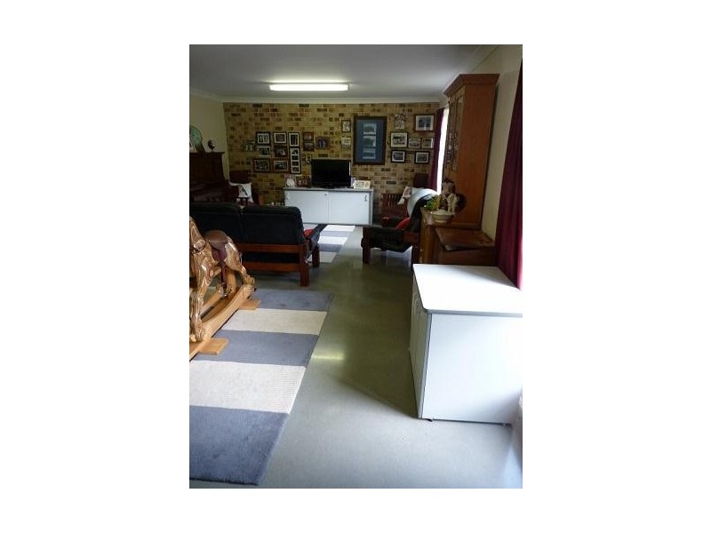 25 Wanda Dr., East Lismore NSW 2480