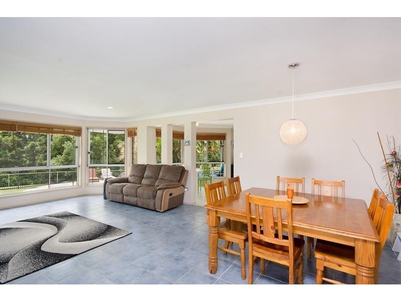 6 Whispering Valley Drive, Richmond Hill NSW 2480