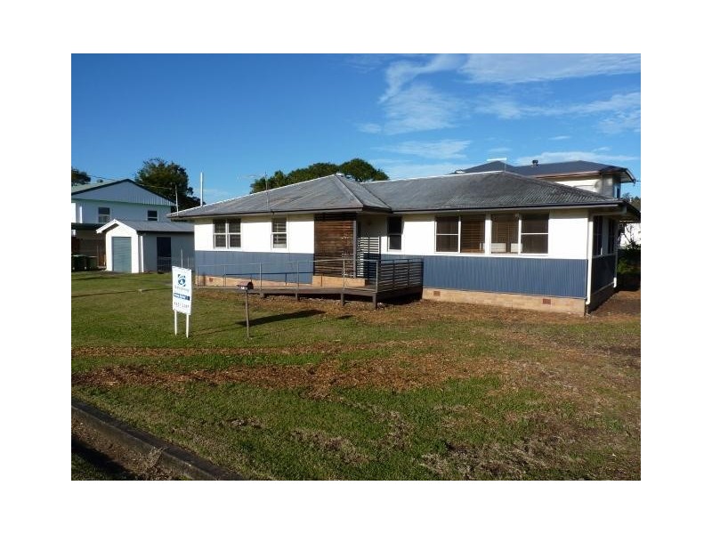18 Peter Street, East Lismore NSW 2480