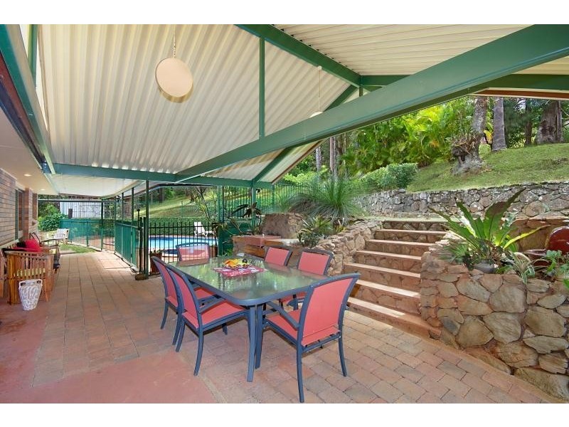 4 McIntosh Road, Chilcotts Grass NSW 2480