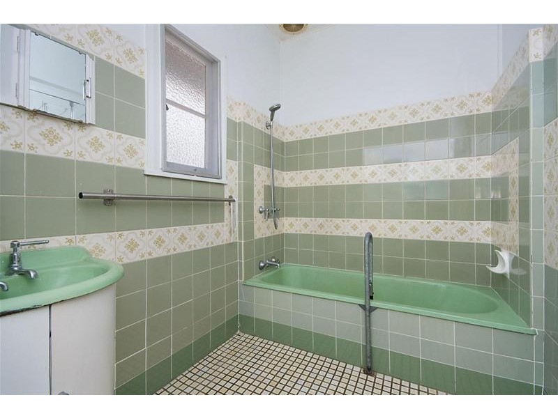 15 Ewing Street, Lismore NSW 2480