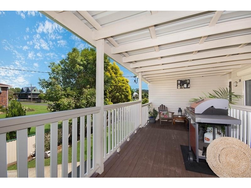 28 Barnes Avenue, South Lismore NSW 2480