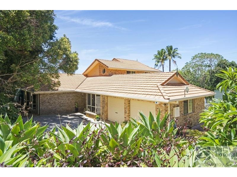 2 Dunromin Drive, Modanville NSW 2480