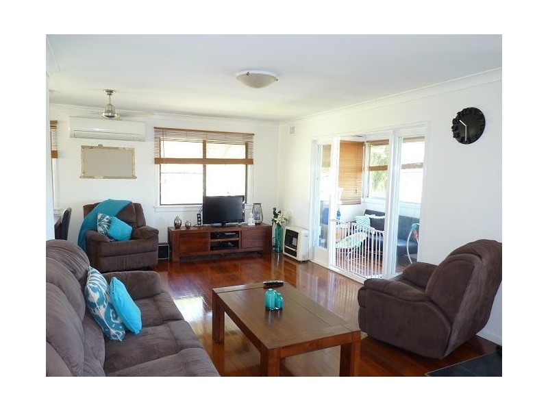 11 Mackay Street, Lismore Heights NSW 2480